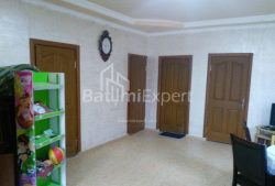 Квартира 3-комн 209 м² - Юр'ївська, Батумі
