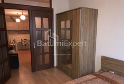 Квартира 2-комн 45 м² - Юр'ївська, Батумі