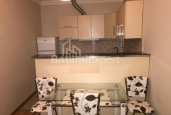 Квартира 2-комн 45 м² - Юр'ївська, Батумі
