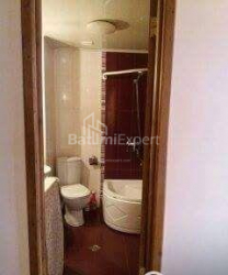 Квартира 3-комн 80 м² - Вахтанга Горгасалі, Батумі