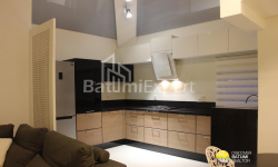 Квартира 100 м² - Зураба Горгiладзе, Батумі, Грузія