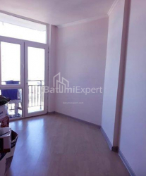 Квартира 2-комн 53 м² - Oлександра Пушкiна, Батумі