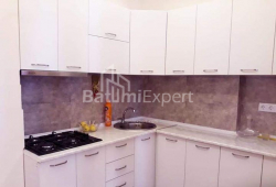 Квартира 2-комн 53 м² - Oлександра Пушкiна, Батумі