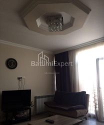 Квартира 4-комн 95 м² - Шерифа Хімшіашвілі, Батумі