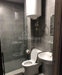 Квартира 2-комн 45 м² - Юр'ївська, Батумі