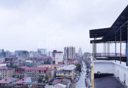 Квартира 3-комн 115 м² - Юр'ївська, Батумі