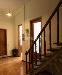 Квартира 6-комн 175 м² - Царя Парнаваза, Батумі