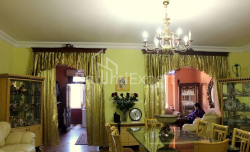 Квартира 5-комн 135 м² - Юр'ївська, Батумі