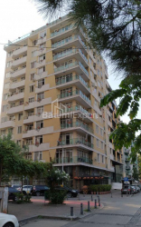 Квартира 4-комн 110 м² - Вахтанга Горгасалі, Батумі