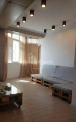 Квартира 3-комн 62 м² - Вахтанга Горгасалі, Батумі