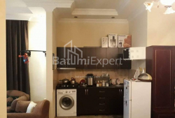 Квартира 4-комн 70 м² - Юр'ївська, Батумі