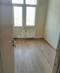 Квартира 3-комн 76 м² - Петра Мелiкiшвiлi, Батумі