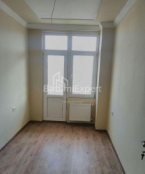 Квартира 3-комн 76 м² - Петра Мелiкiшвiлi, Батумі