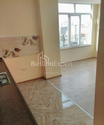 Квартира 3-комн 72 м² - Петра Мелiкiшвiлi, Батумі