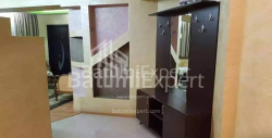 Квартира 3-комн 106 м² - Зураба Горгiладзе, Батумі