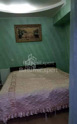 Квартира 3-комн 106 м² - Зураба Горгiладзе, Батумі