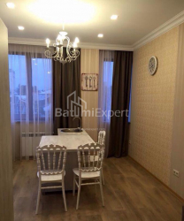 Квартира 2-комн 50 м² - Вахтанга Горгасалі, Батумі