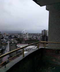 Квартира 4-комн 103 м² - Ангiса, Батумі