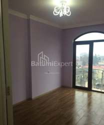 Квартира 3-комн 74 м² - Юр'ївська, Батумі