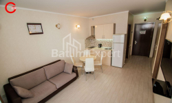 Квартира 2-комн 43 м² - Шерифа Хімшіашвілі, Батумі