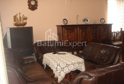 Квартира 3-комн 116 м² - Юр'ївська, Батумі