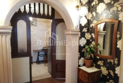 Квартира 4-комн 95 м² - Юр'ївська, Батумі