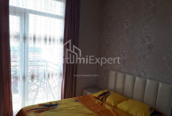Квартира 4-комн 75 м² - Юр'ївська, Батумі