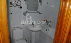 Квартира 2-комн 60 м² - Юр'ївська, Батумі
