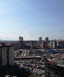 Квартира 13-комн 74 м² - Георгія Леонідзе, Батумі