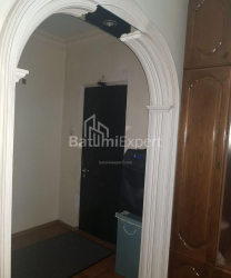 Квартира 4-комн 85 м² - Петра Багратіоні, Батумі