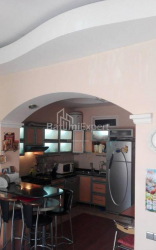 Квартира 4-комн 88 м² - Мемеда Абашидзе, Батумі