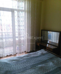 Квартира 3-комн 64 м² - Михайла Лермонтова, Батумі