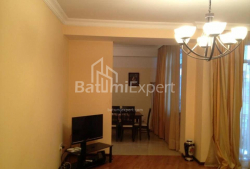 Квартира 4-комн 100 м² - Юр'ївська, Батумі