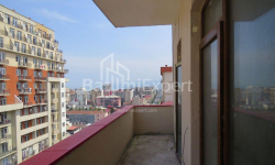 Квартира 4-комн 107 м² - Юр'ївська, Батумі