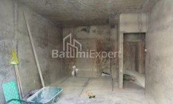 Квартира 4-комн 107 м² - Юр'ївська, Батумі