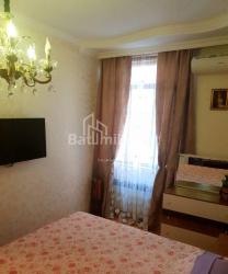 Квартира 2-комн 52 м² - Руставелі, Батумі