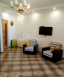 Квартира 2-комн 52 м² - Руставелі, Батумі