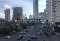 Квартира 168 м² - Зураба Горгiладзе, Батумі, Грузія