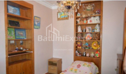 Квартира 4-комн 85 м² - Юр'ївська, Батумі