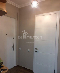 Квартира 2-комн 56 м² - Шерифа Хімшіашвілі, Батумі