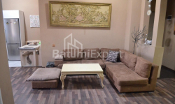 Квартира 4-комн 119 м² - Іллі Чавчавадзе, Батумі