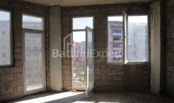 Квартира 3-комн 75 м² - Давида Агмашенеблі, Батумі