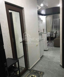 Квартира 3-комн 50 м² - Ніко Піросмані, Батумі