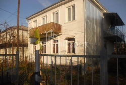 Квартира 6-комн 186 м² - Юр'ївська, Батумі