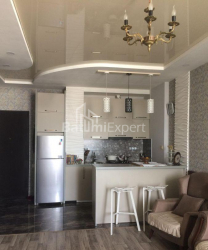 Квартира 3-комн 55 м² - Oлександра Пушкiна, Батумі