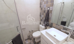 Квартира 2-комн 33 м² - Юр'ївська, Батумі
