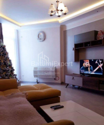 Квартира 2-комн 56 м² - Юр'ївська, Батумі