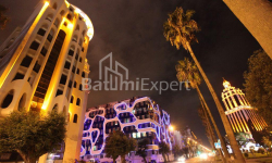 Квартира 3-комн 60 м² - Руставелі, Батумі