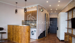 Квартира 2-комн 42 м² - Юр'ївська, Батумі