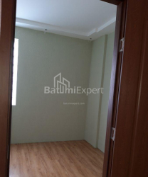 Квартира 3-комн 53 м² - Юр'ївська, Батумі